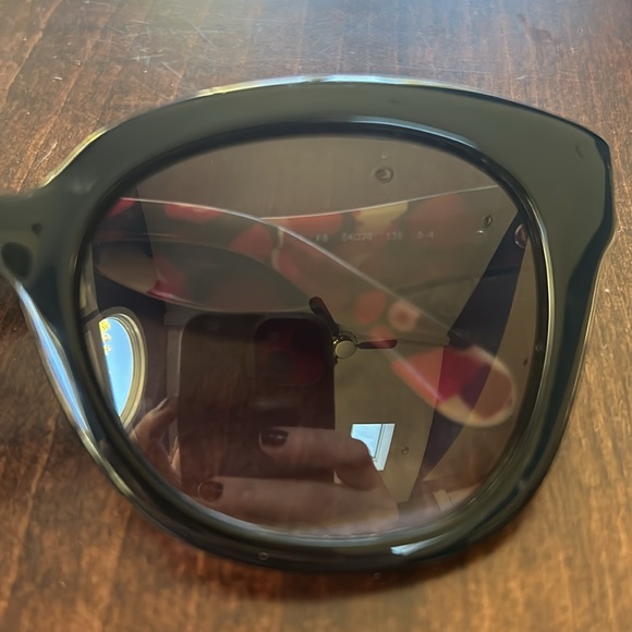 Kate Spade sunglasses - Picture 3 of 9